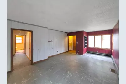 939 Duluth Avenue N, Thief River Falls, MN 56701 - Photo 11