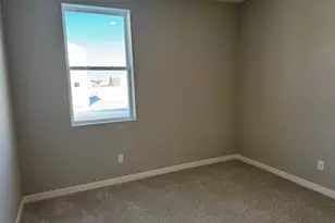 12736 Farnham Ln, Rogers, MN 55374 - Photo 7