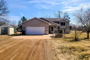18344 N Lake Ln, Pine City, MN 55063 - Photo 1