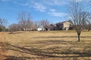 18344 N Lake Ln, Pine City, MN 55063 - Photo 3