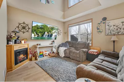 4570 Blaylock Way #4202, Inver Grove Heights, MN 55076 - Photo 3