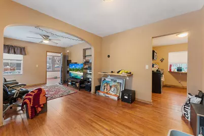 422 Logan Avenue N, Minneapolis, MN 55405 - Photo 5