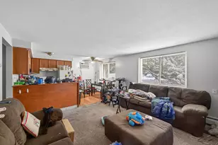 2717 Virginia Ave N, New Hope, MN 55427 - Photo 7