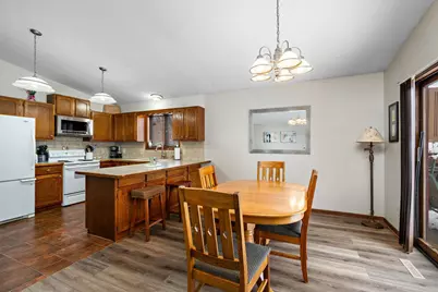 2805 Brookview Drive, Burnsville, MN 55337 - Photo 5