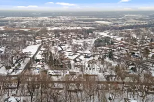 2805 Brookview Dr, Burnsville, MN 55337 - Photo 35