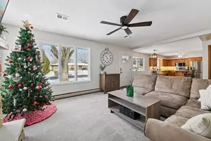 317 W 4th St, Waconia, MN 55387 - Photo 11