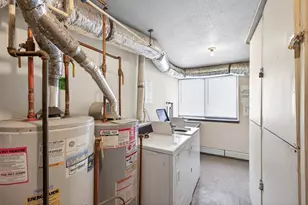 2725 Virginia Ave N, New Hope, MN 55427 - Photo 15