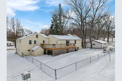 425 19th Avenue SW, Rochester, MN 55902 - Photo 3