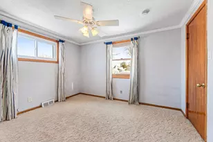 425 19th Ave SW, Rochester, MN 55902 - Photo 19