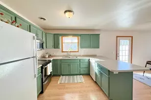 121 W 6th St, Red Wing, MN 55066 - Photo 13