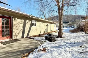 121 W 6th St, Red Wing, MN 55066 - Photo 27