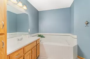 8345 Grace Ct, Victoria, MN 55386 - Photo 11