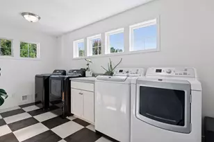 1631 Deephaven Dr, Woodbury, MN 55129 - Photo 47