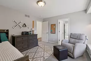 1631 Deephaven Dr, Woodbury, MN 55129 - Photo 41