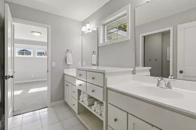 1631 Deephaven Drive, Woodbury, MN 55129 - Photo 39