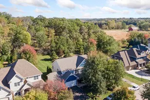 1631 Deephaven Dr, Woodbury, MN 55129 - Photo 3