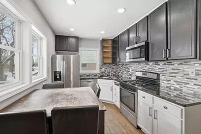 58 Wheelock Parkway E, Saint Paul, MN 55117 - Photo 1