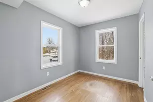 58 Wheelock Parkway E, Saint Paul, MN 55117 - Photo 9