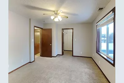 891 Hazelwood Street, Saint Paul, MN 55106 - Photo 13