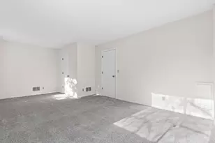 991 Carmel Ct, Shoreview, MN 55126 - Photo 15