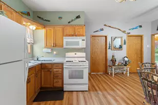 10912 Dahl Rd, Hinckley, MN 55037 - Photo 7