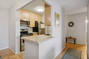 400 Groveland Ave, Minneapolis, MN 55403 - Photo 11