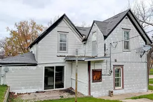 112 Bluff Street E, Lake Benton, MN 56149 - Photo 5