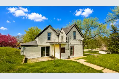112 Bluff Street E, Lake Benton, MN 56149 - Photo 5