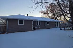 200 4th Ave SW, New Prague, MN 56071 - Photo 17