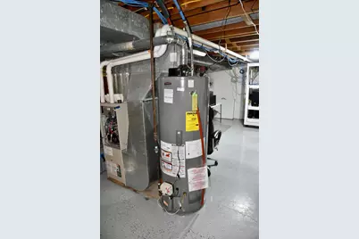 935 4th Street NE, Sibley, IA 51249 - Photo 27