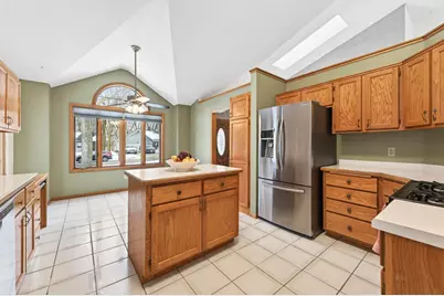 6397 Fawn Lane, Circle Pines, MN 55014 - Photo 7