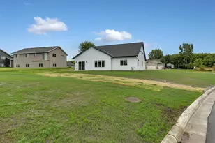 1303 Iris Ln, Saint Joseph, MN 56374 - Photo 37