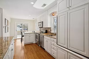 5604 Highwood Dr, Edina, MN 55436 - Photo 17