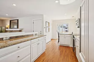 5604 Highwood Dr, Edina, MN 55436 - Photo 15