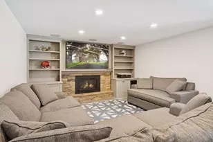 5604 Highwood Dr, Edina, MN 55436 - Photo 35