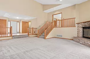 831 Windrow Dr, Little Canada, MN 55109 - Photo 3