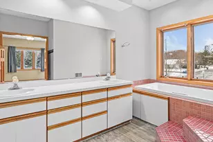 831 Windrow Dr, Little Canada, MN 55109 - Photo 15