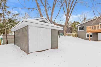 1939 Long Lake Road, New Brighton, MN 55112 - Photo 25