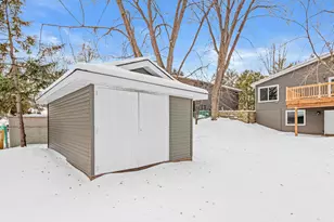 1939 Long Lake Rd, New Brighton, MN 55112 - Photo 25