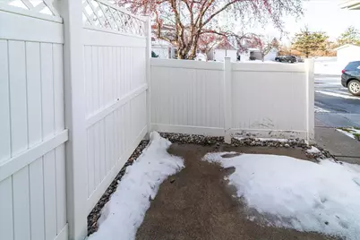 1937 Southcross Drive W #1106, Burnsville, MN 55306 - Photo 23