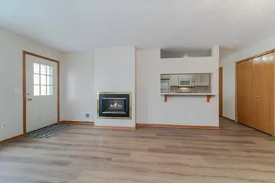 1937 Southcross Drive W #1106, Burnsville, MN 55306 - Photo 5