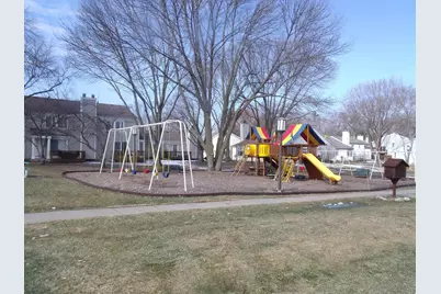 7229 Woodstock Curve, Bloomington, MN 55438 - Photo 23