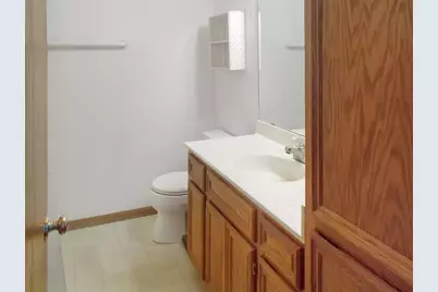 7229 Woodstock Curve, Bloomington, MN 55438 - Photo 5