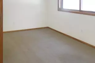 7229 Woodstock Curv, Bloomington, MN 55438 - Photo 13