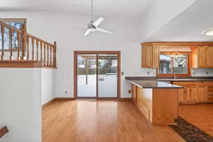 2801 Aglen Ave, Roseville, MN 55113 - Photo 11