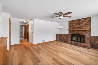 2801 Aglen Avenue, Roseville, MN 55113 - Photo 37