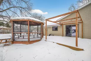 2801 Aglen Ave, Roseville, MN 55113 - Photo 49