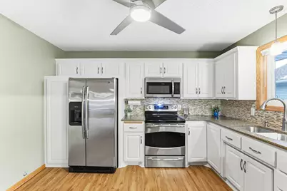 7127 Ivy Ridge Lane, Lino Lakes, MN 55014 - Photo 3