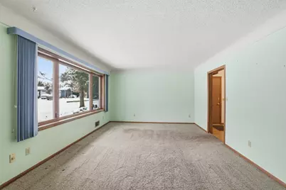 380 Barry Drive, Owatonna, MN 55060 - Photo 3