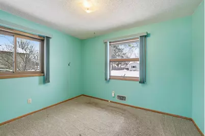 380 Barry Drive, Owatonna, MN 55060 - Photo 7